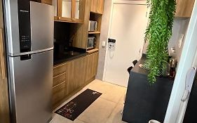 STUDIO MODERNÍSSIMO no Coração da Cidade Totalmente Equipado